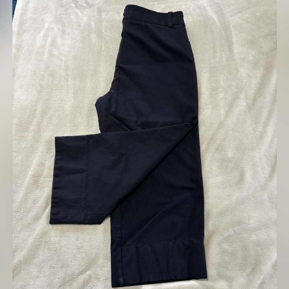Chico’s Black Capris